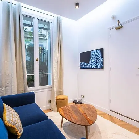 شقة Le Canet - Passy Tour Eiffel A Pied - 4 Personnes- Climatisation - Vue Sur Cour باريس
