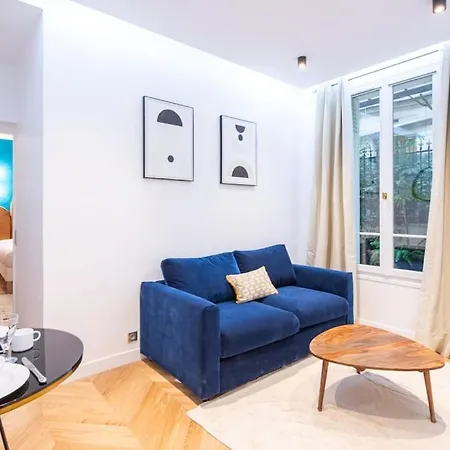 Le Canet - Passy Tour Eiffel A Pied - 4 Personnes- Climatisation - Vue Sur Cour باريس