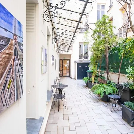 شقة Le Canet - Passy Tour Eiffel A Pied - 4 Personnes- Climatisation - Vue Sur Cour باريس